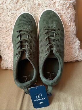 George Men's Olive Knit Lace-Up Sneakers with White Sole